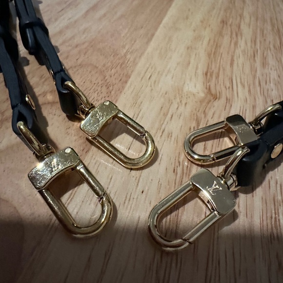 Preloved Louis Vuitton Palm Spring Mini Reverse Monogram Backpack - Picture 15 of 16